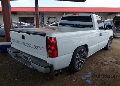 2003 Chevrolet Silverado 1500 from USA, damaged, VIN 1GCEC14T93Z290620